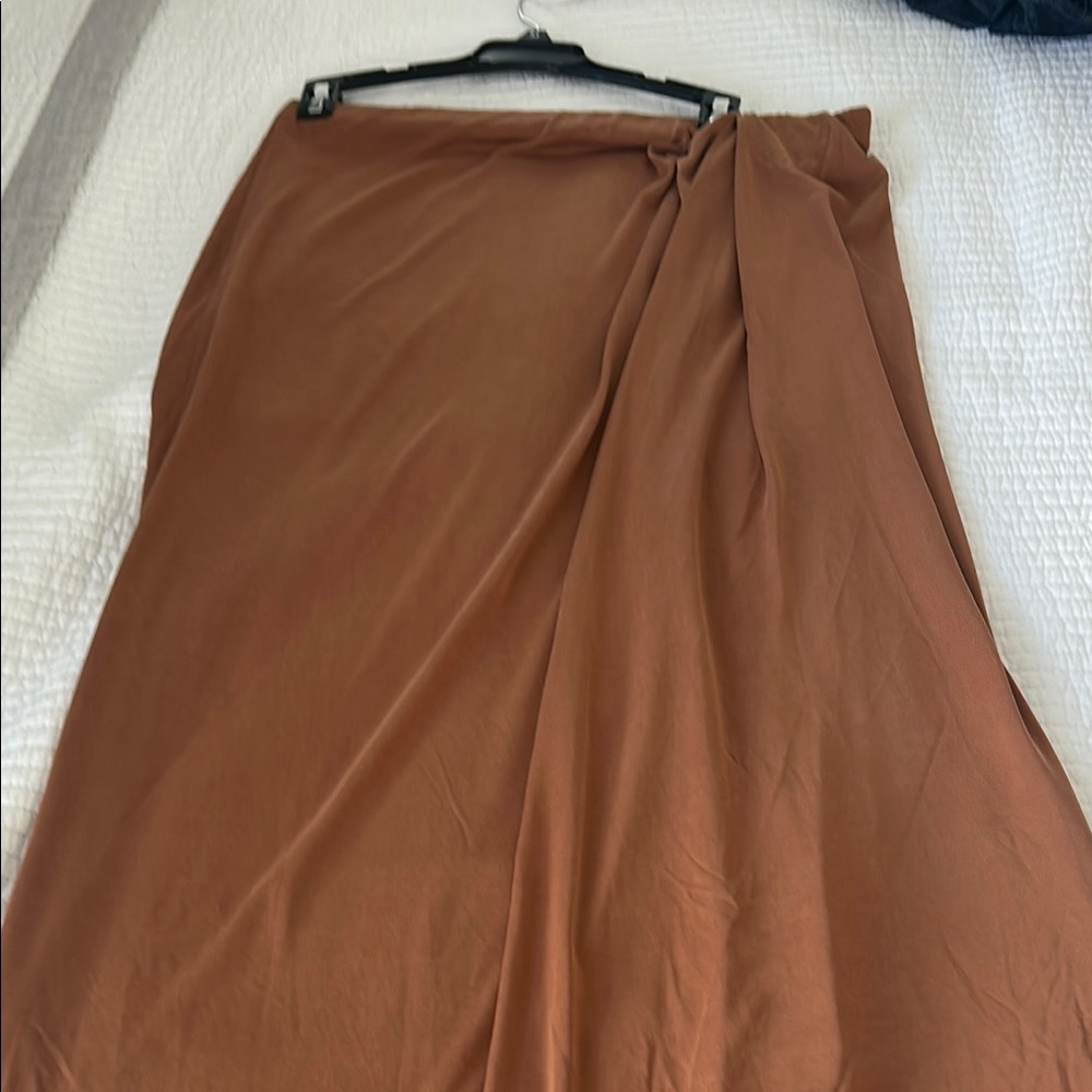 Rag and Bone Sz Large Wrap skirt